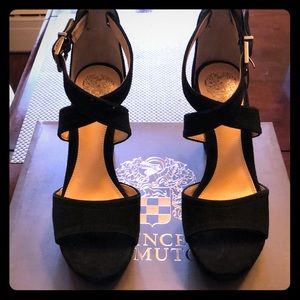 Vince Camuto Black Sandals